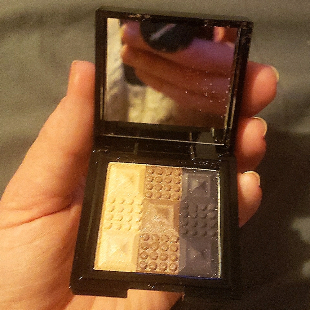 Stila Skyline Eyeshadow Trio